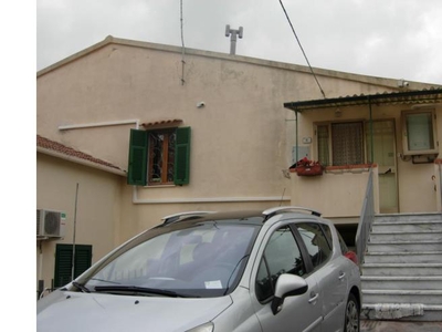 Casa indipendente in vendita a Rosignano Marittimo, Frazione Castelnuovo Della Misericordia