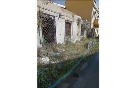 Casa indipendente in vendita a Messina, Frazione Centro città