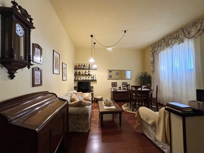Casa semi indipendente in vendita a Castelnuovo Magra La Spezia