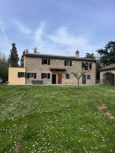 Tenuta-complesso in vendita a Borgo San Lorenzo Firenze Panicaglia