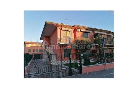Villa in vendita a Agnadello, Via IV Novembre 24