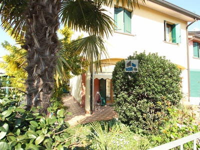 Villa bifamiliare in vendita a Santa Maria Di Sala Venezia Caselle De' Ruffi