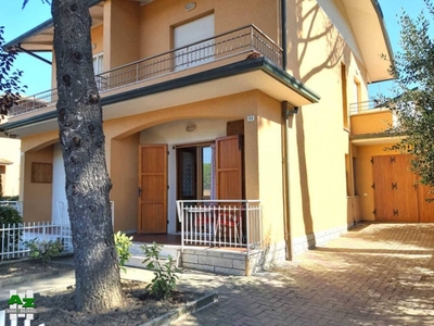 Appartamento in affitto a Cervia via Agrigento, 11