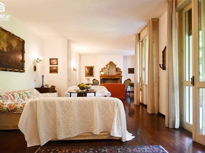 Appartamento in affitto a Modena via Muratori