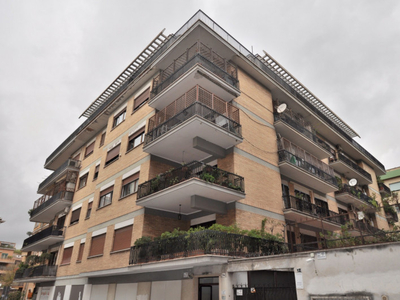 Appartamento in vendita a Roma - Zona: Salario