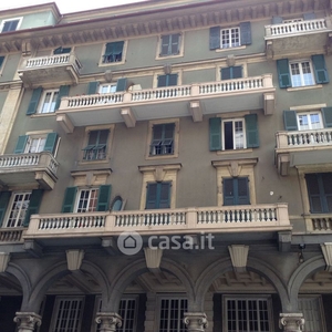 Appartamento in Vendita in Via Tullio Molteni a Genova