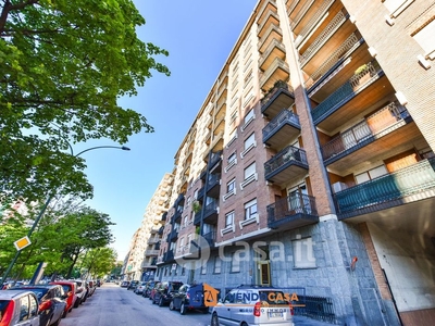 Appartamento in Vendita in Corso Corsica 19 a Torino