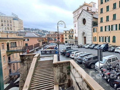 Appartamento in Vendita in Piazza Santa Maria in Via Lata a Genova