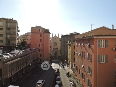 Appartamento in Vendita in Via Gian Battista Monti a Genova