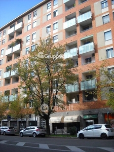 Appartamento in Vendita in Via Giorgio Washington 88 a Milano
