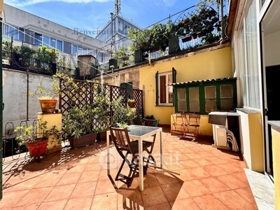 Appartamento in Vendita in Via Giotto 18 a Genova
