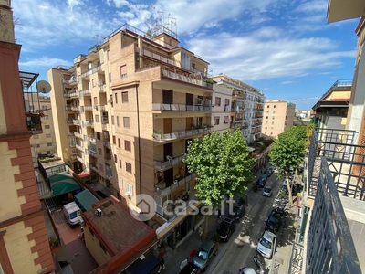 Appartamento in Vendita in Via Luca Giordano a Napoli