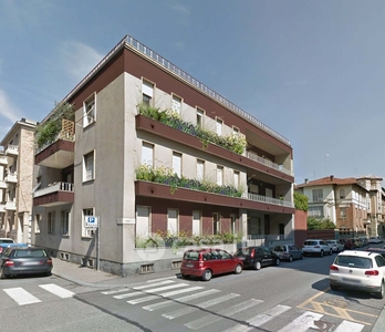 Appartamento in Vendita in Via Pietro Piffetti 48 a Torino