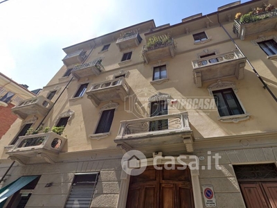 Appartamento in Vendita in Via San Secondo 94 a Torino