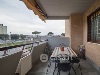 Appartamento in Vendita in Via Taddeo Zuccari 10 a Roma