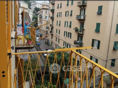 Appartamento in Vendita in Via Teodosia 1 a Genova