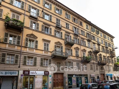 Appartamento in Vendita in Via Vanchiglia 12 a Torino
