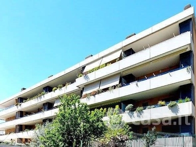 Appartamento in Vendita in Via Vittorio Caprioli a Roma