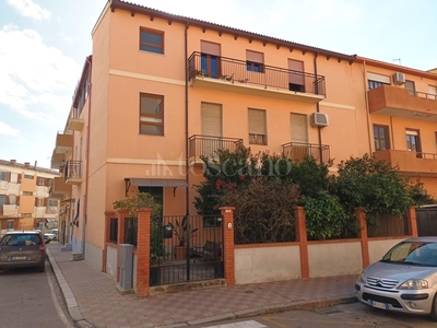 Casa a Cagliari in Via Porto Vesme, Is Mirrionis