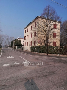Casa indipendente in Vendita in Strada del Portone 202 a Fidenza