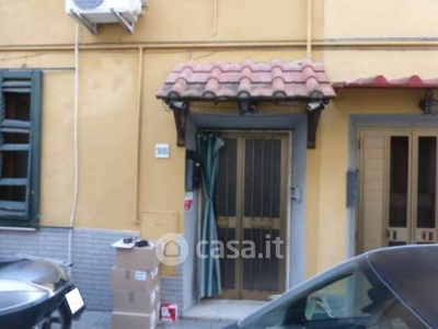 Casa indipendente in Vendita in Via della Sala 108 a Firenze