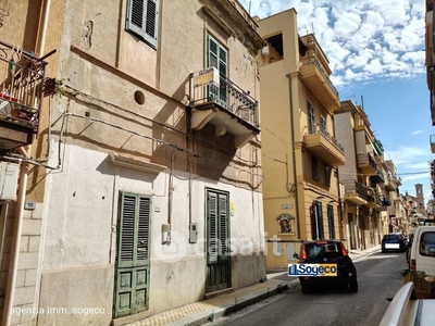 Casa indipendente in Vendita in Via Milazzo 108 a Bagheria