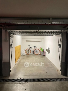 Garage/Posto auto in Vendita in Piazza Imperatore Tito 8 a Milano