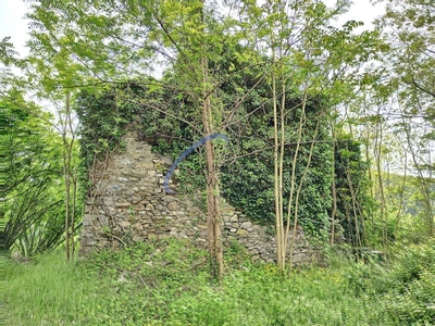 Rustico / Casale in vendita a San Colombano Certenoli