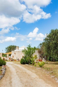 Trullo Lina