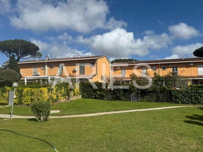 Villa a Schiera in vendita a Roma - Zona: 38 . Acilia, Vitinia, Infernetto, Axa, Casal Palocco, Madonnetta