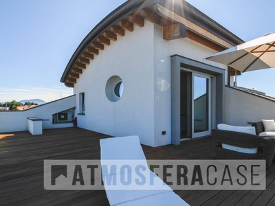 Villa in vendita a Treviolo - Zona: Albegno