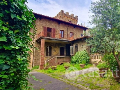 Villa in Vendita in Via delle Panche 50 a Firenze