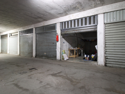garage in vendita a Terni