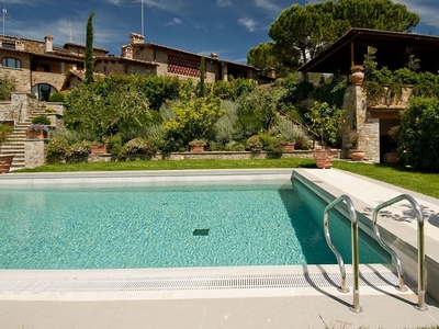 Villa indipendente con A\/C, Wifi, piscina privata, Tv, animali ammessi, vista panoramica, parcheggio