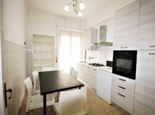 Appartamento in Affitto ad Genova - 750 Euro