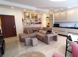 Appartamento in Vendita ad Arona - 255000 Euro
