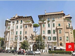 Appartamento in Vendita in Piazza Tuscolo 5 a Roma