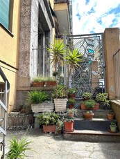 Appartamento in Vendita in Via Borgoratti a Genova