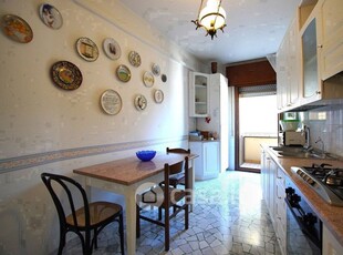 Appartamento in Vendita in Via Giosuè Carducci a Venezia