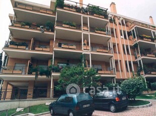 Appartamento in Vendita in Via Giulio Galli 71 a Roma