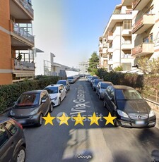 Appartamento in Vendita in Via Giuseppe Tornielli a Roma