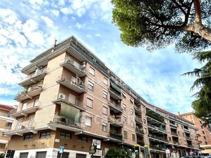 Appartamento in Vendita in Via Ugo Ojetti a Roma