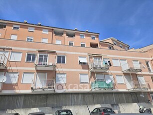 Appartamento in Vendita in Via Val Trebbia a Genova
