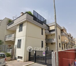 Appartamento in Vendita in Via Vecchia Ceglie a Valenzano