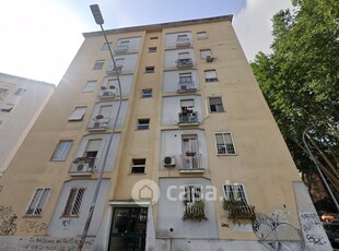 Appartamento in Vendita in Viale Carlo Tommaso Odescalchi 83 a Roma