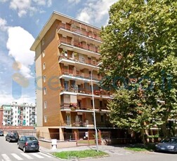 Appartamento in vendita in Viale Piazza D'armi 24, Novara