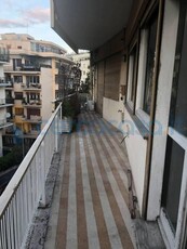 Appartamento Quadrilocale da ristrutturare in vendita a Roma