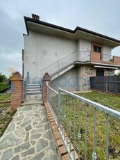 Appartamento Trilocale di nuova costruzione, in vendita in Via Roma, Gragnano Trebbiense