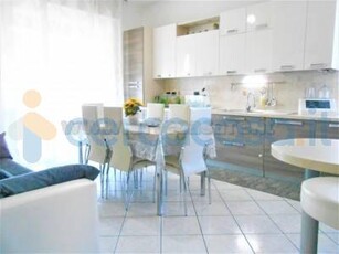 Appartamento Trilocale in ottime condizioni in vendita a Canegrate