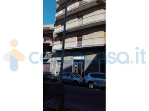 Appartamento Trilocale in vendita in Via Dagostino Turi 72, Aci Catena